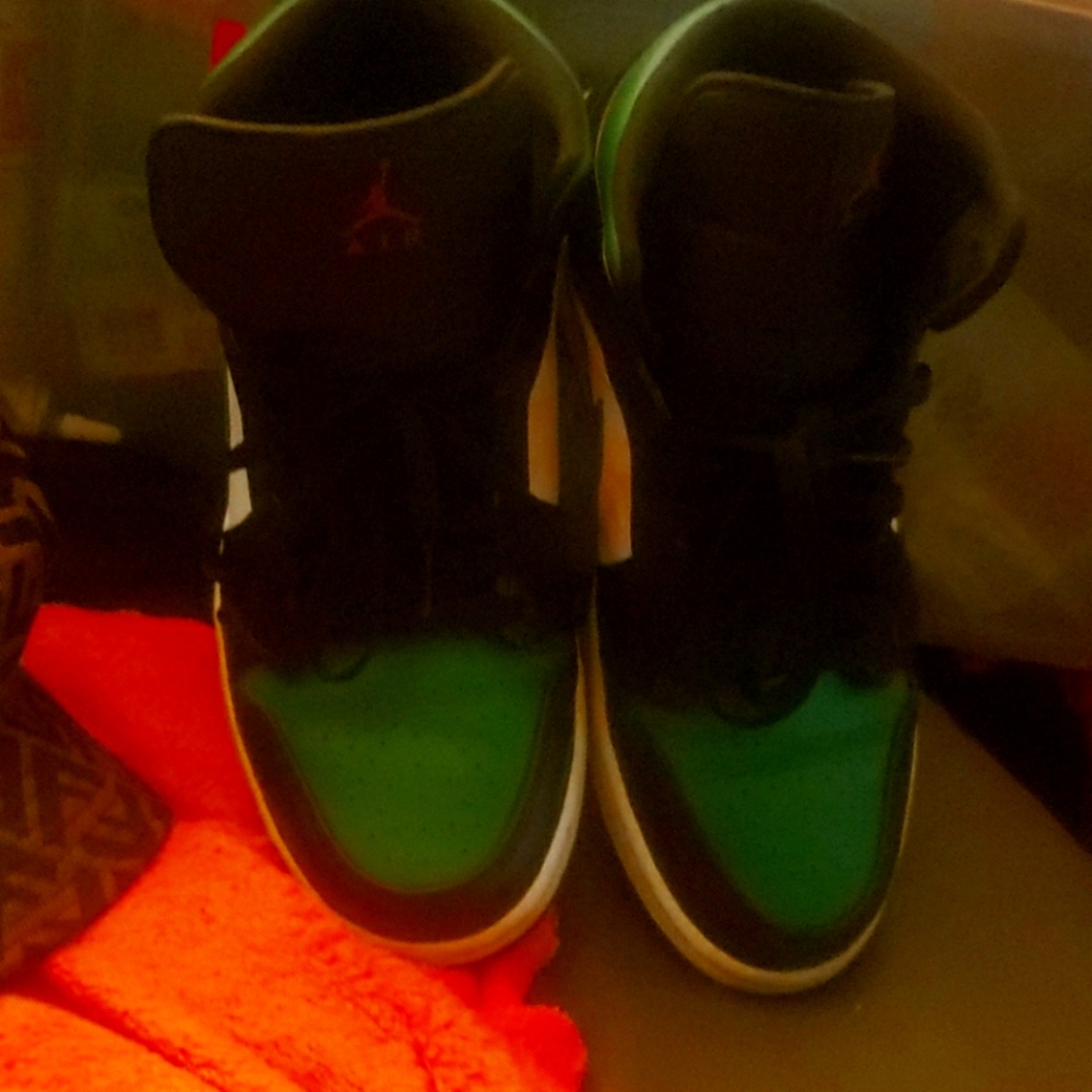 Used Air Jordan 1 Mid Basketball Shoes Pine Green